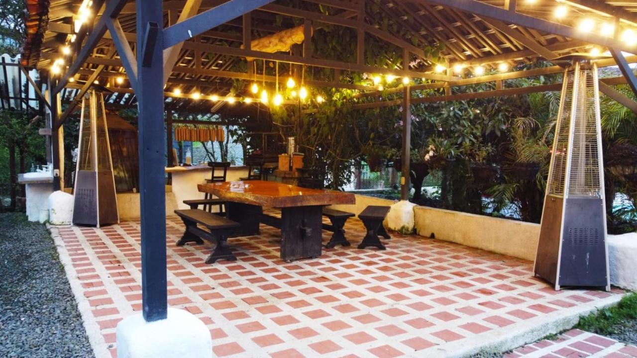 Finca Campestre La Adelita B&B Salento Bagian luar foto